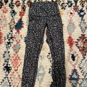 Lululemon Size 4 Full Length Leggings